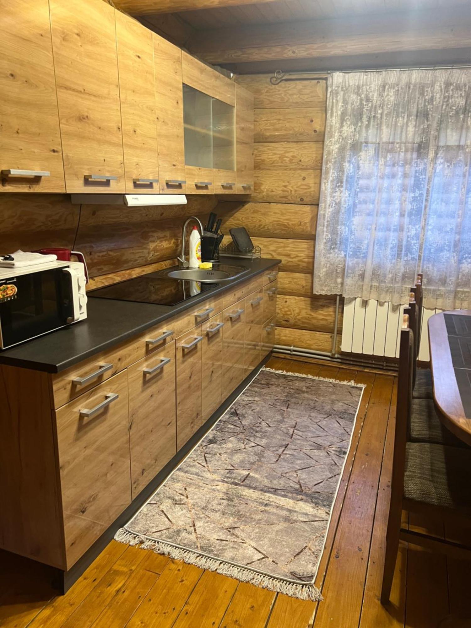 Smerekovyi Dvir Будинок відпочинку