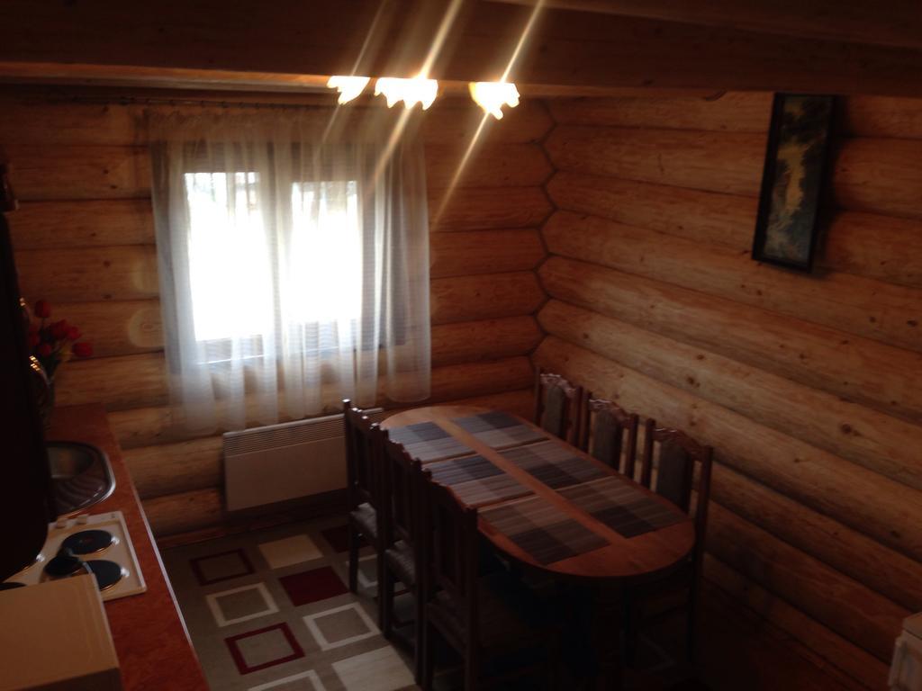 Smerekovyi Dvir * Поляна